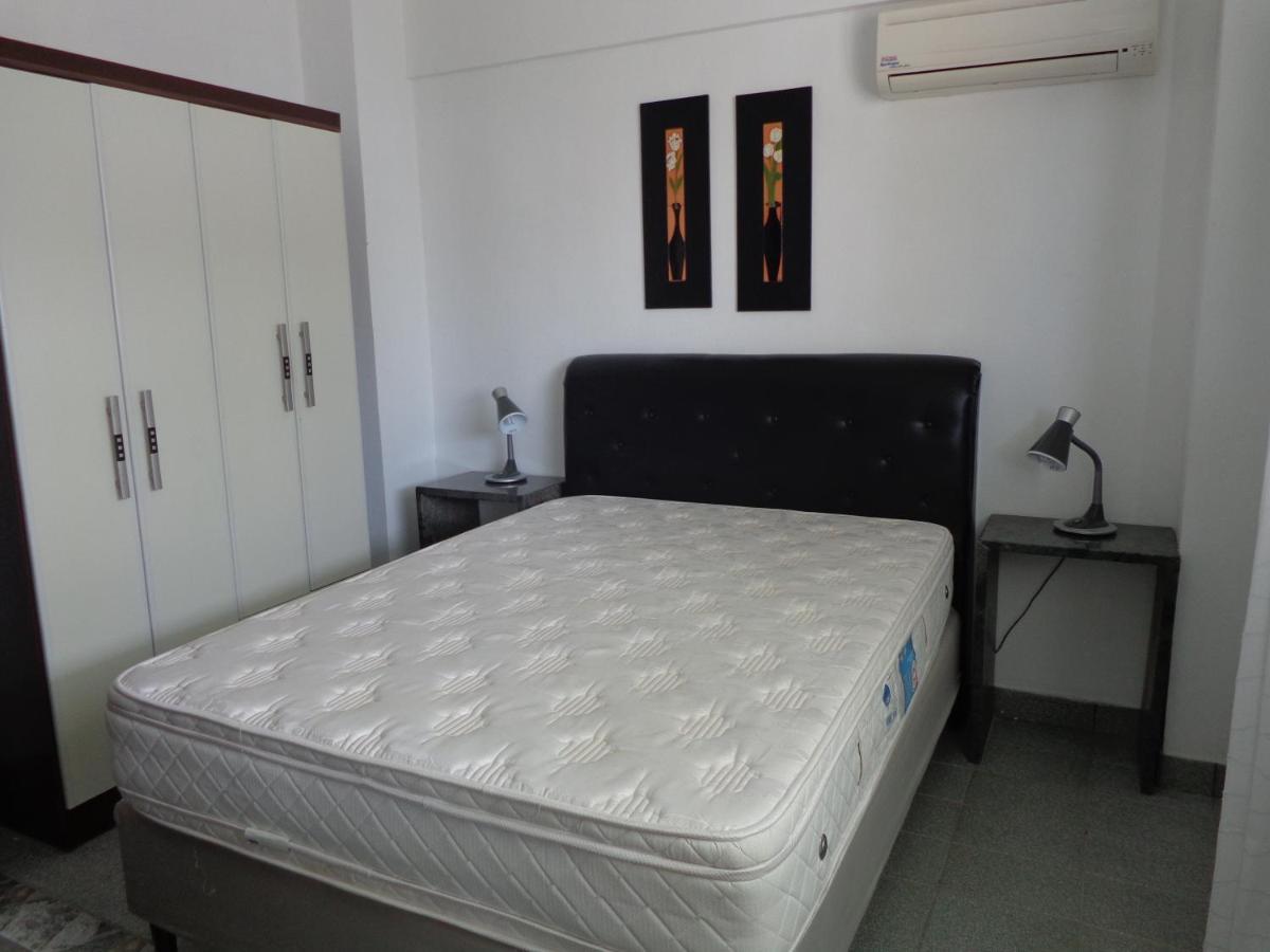 Praia De 4 Ilhas Apartamento De 1 Quarto A 60M Praia Com Vista Бомбиняс Екстериор снимка