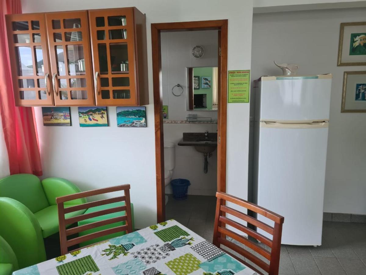 Praia De 4 Ilhas Apartamento De 1 Quarto A 60M Praia Com Vista Бомбиняс Екстериор снимка