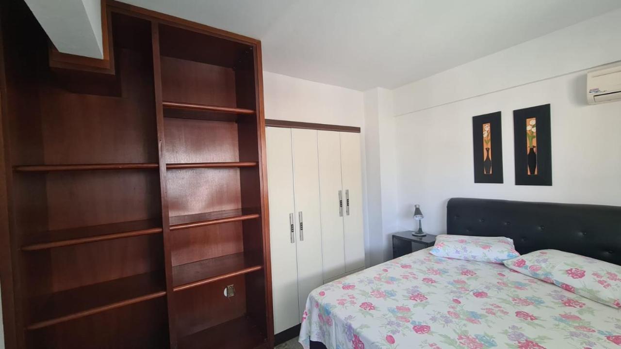 Praia De 4 Ilhas Apartamento De 1 Quarto A 60M Praia Com Vista Бомбиняс Екстериор снимка